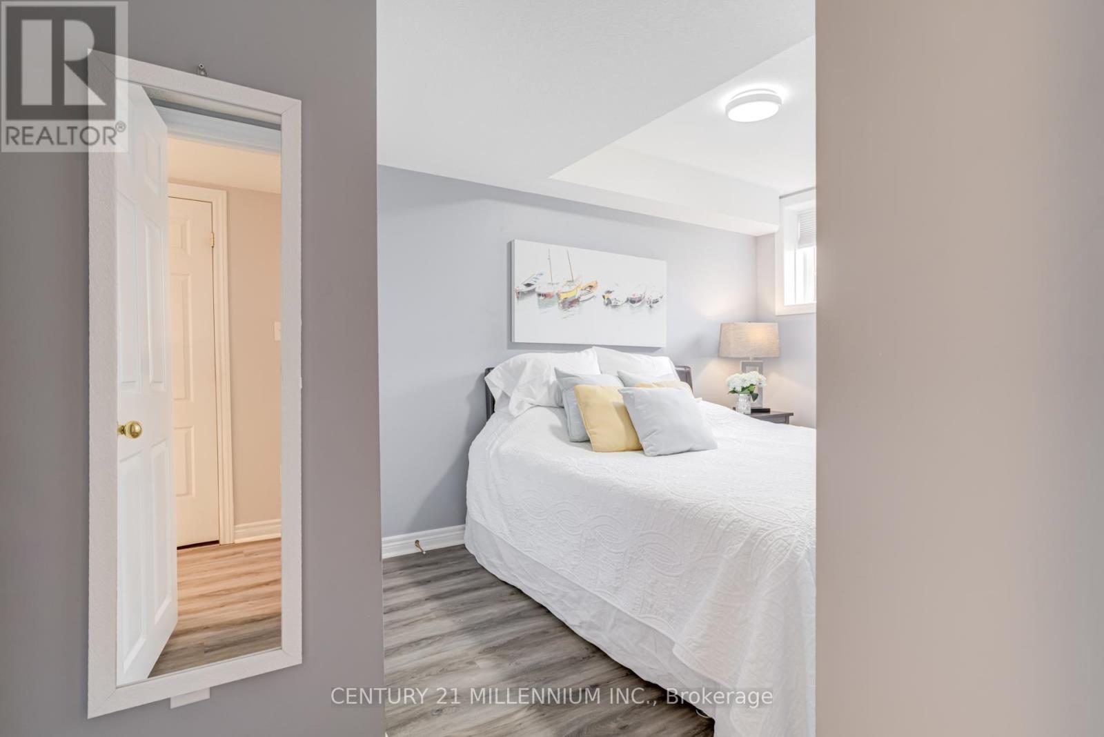 Photo 19 of A 630 Woodlawn Road E, Guelph ON