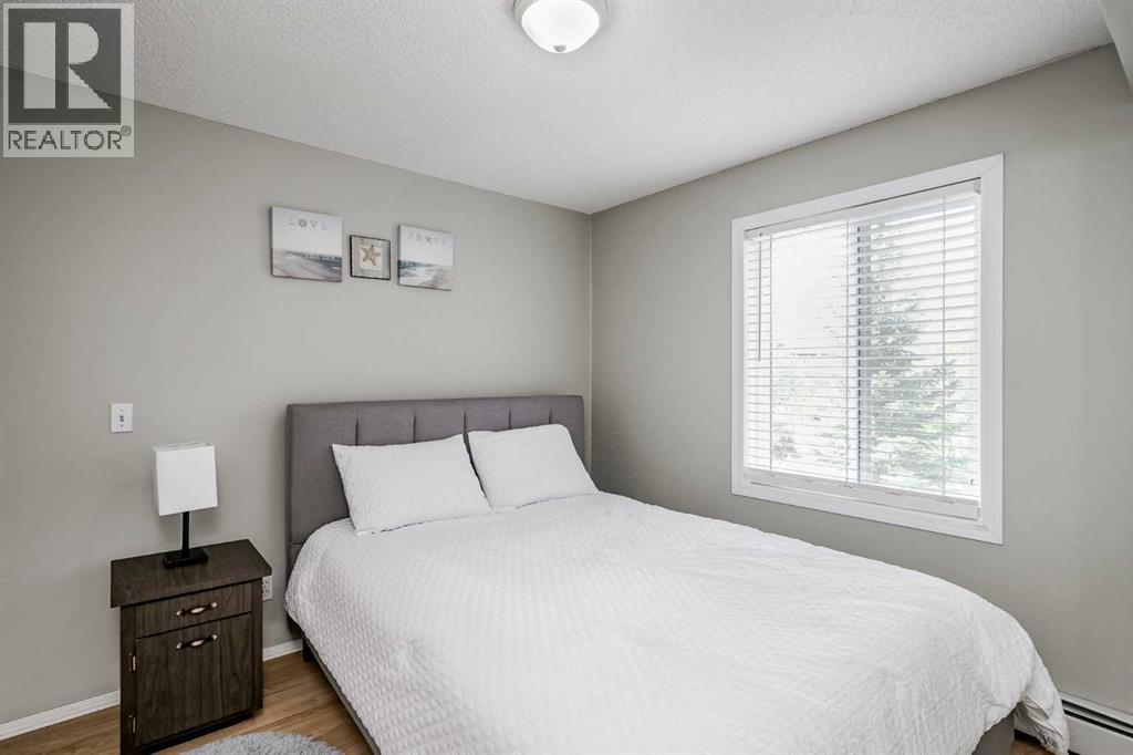 Photo 13 of 4310 604 8 Street Sw, Airdrie AB