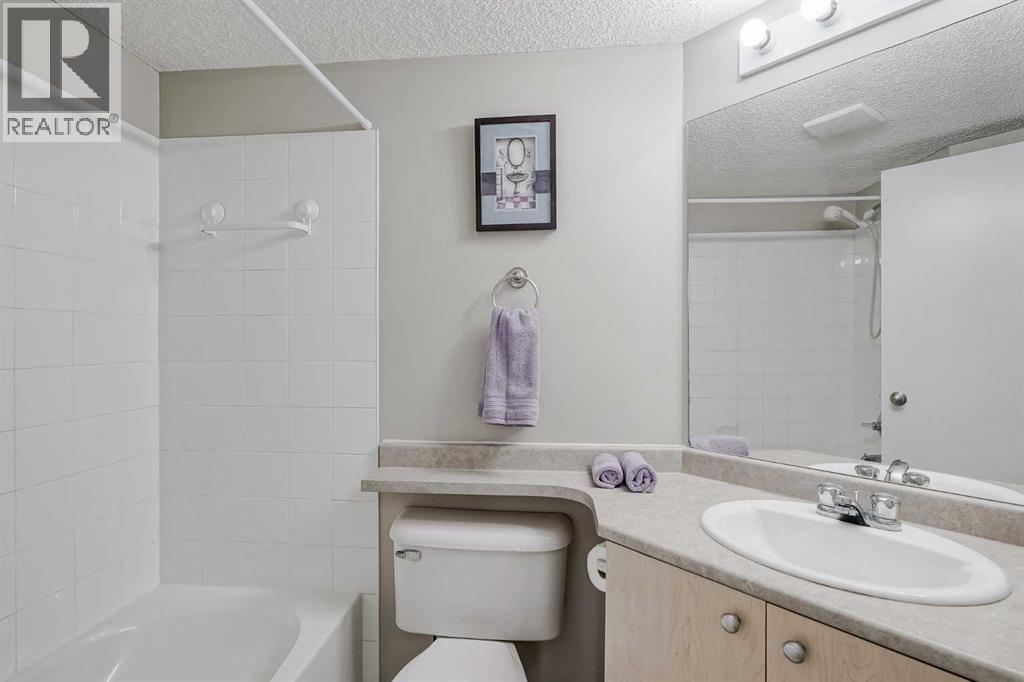 Photo 16 of 4310 604 8 Street Sw, Airdrie AB