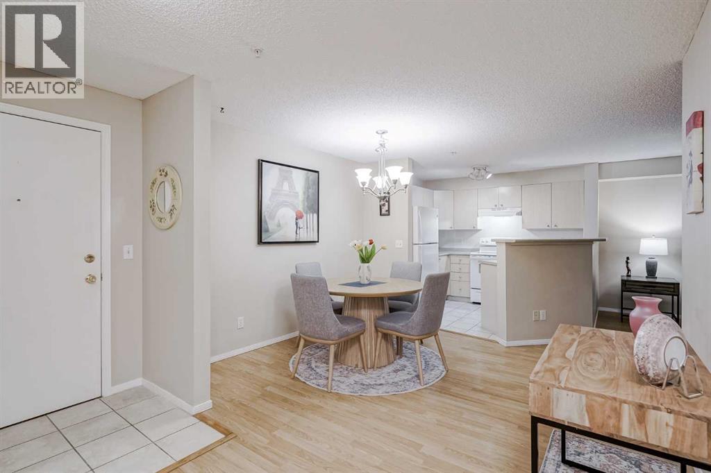 Photo 2 of 4310 604 8 Street Sw, Airdrie AB
