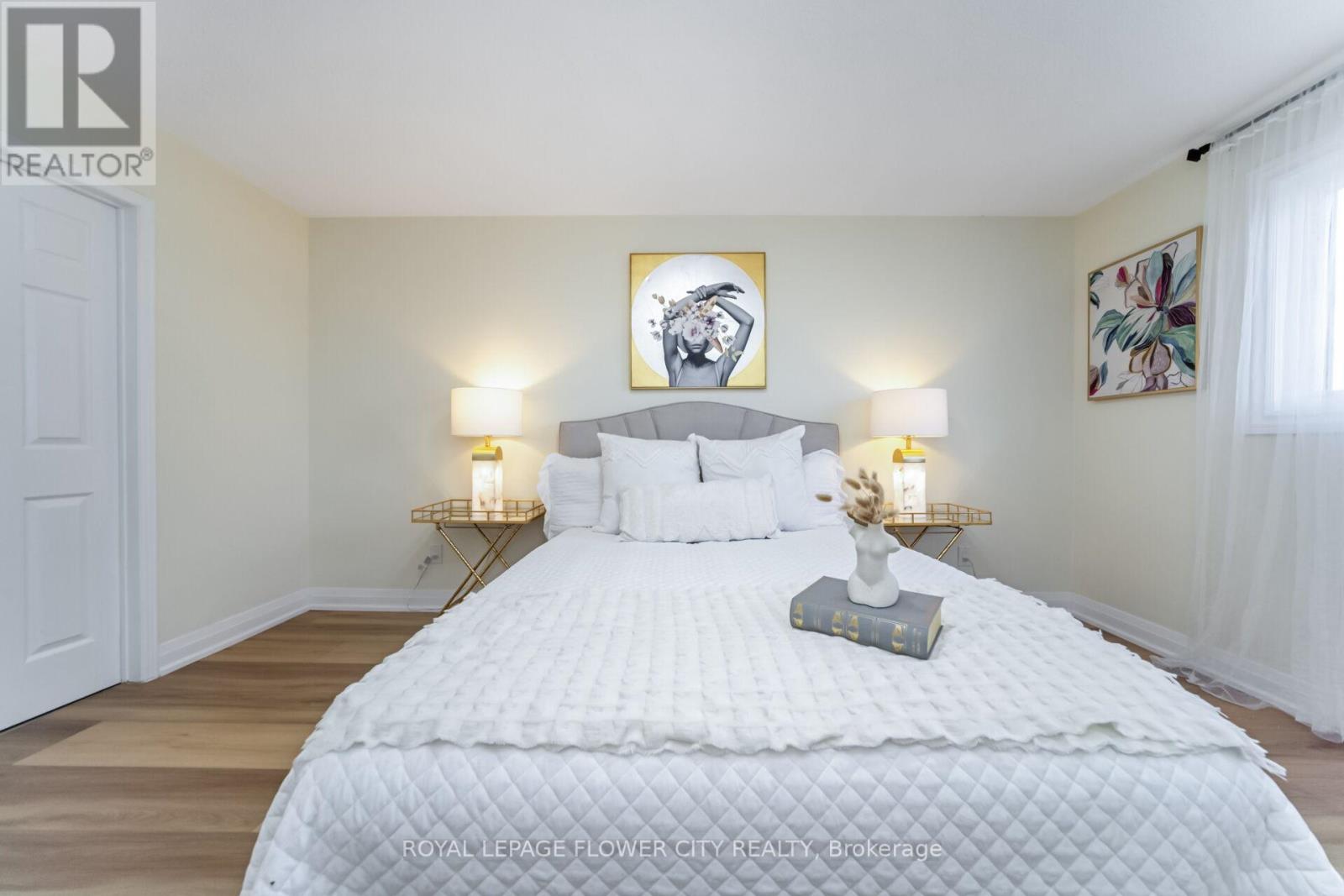 Photo 27 of 4 Natalie Court E, Brampton ON
