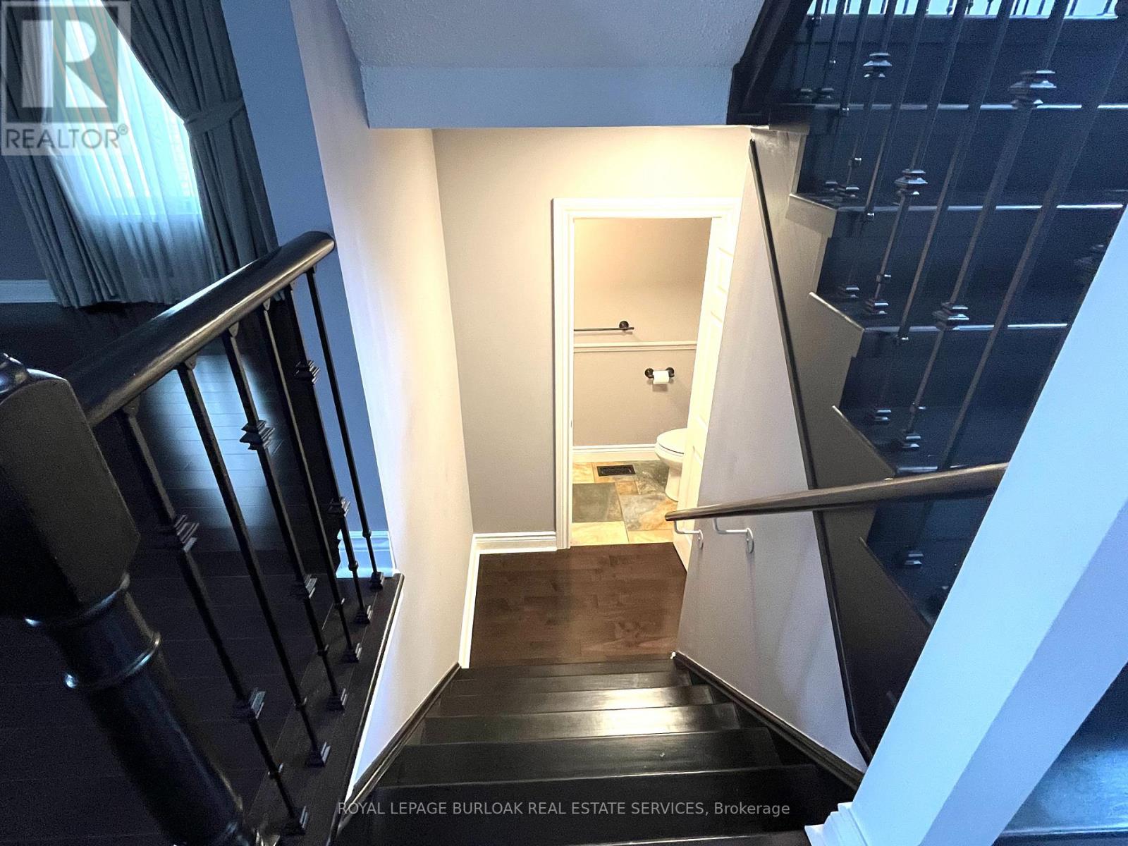 Photo 29 of 5256 Rome Crescent, Burlington ON
