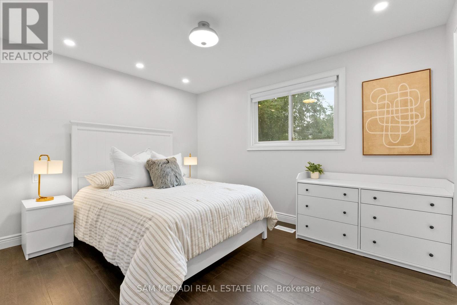 Photo 17 of 7209 Fayette Circle, Mississauga ON