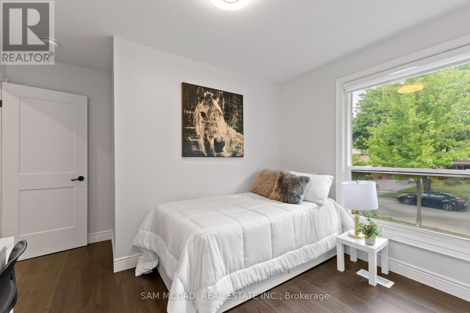 Photo 21 of 7209 Fayette Circle, Mississauga ON