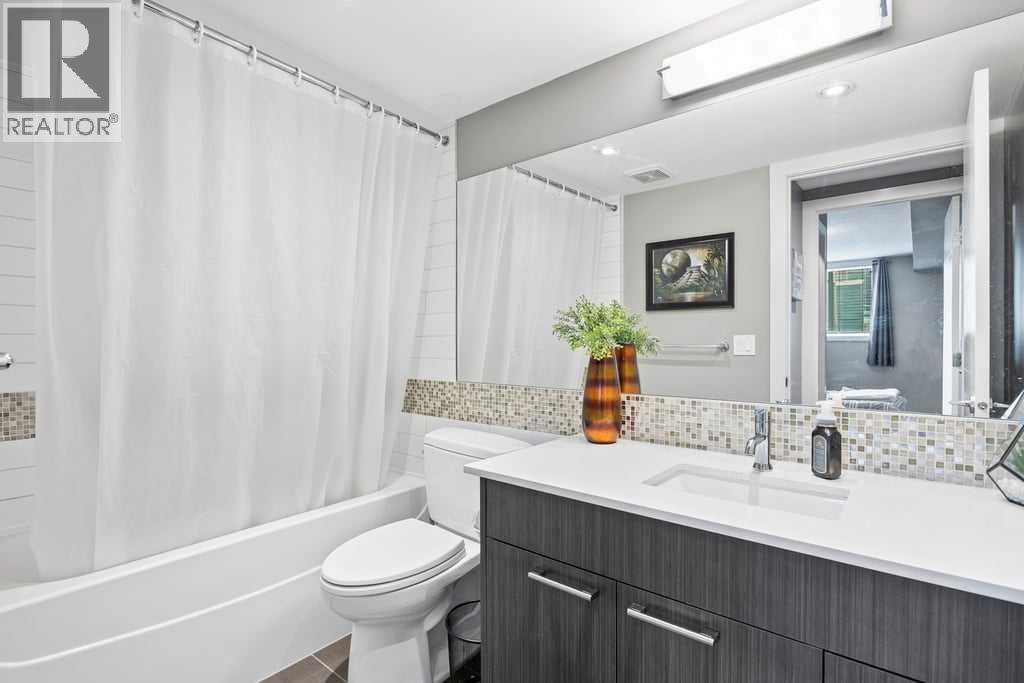 Photo 12 of 107 916 Memorial Drive Nw, Calgary AB