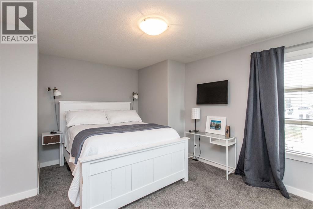 Photo 16 of 6170 Orr Drive, Red Deer AB