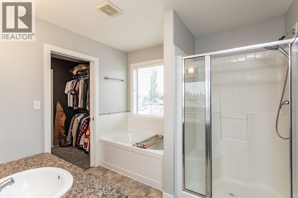 Photo 20 of 6170 Orr Drive, Red Deer AB
