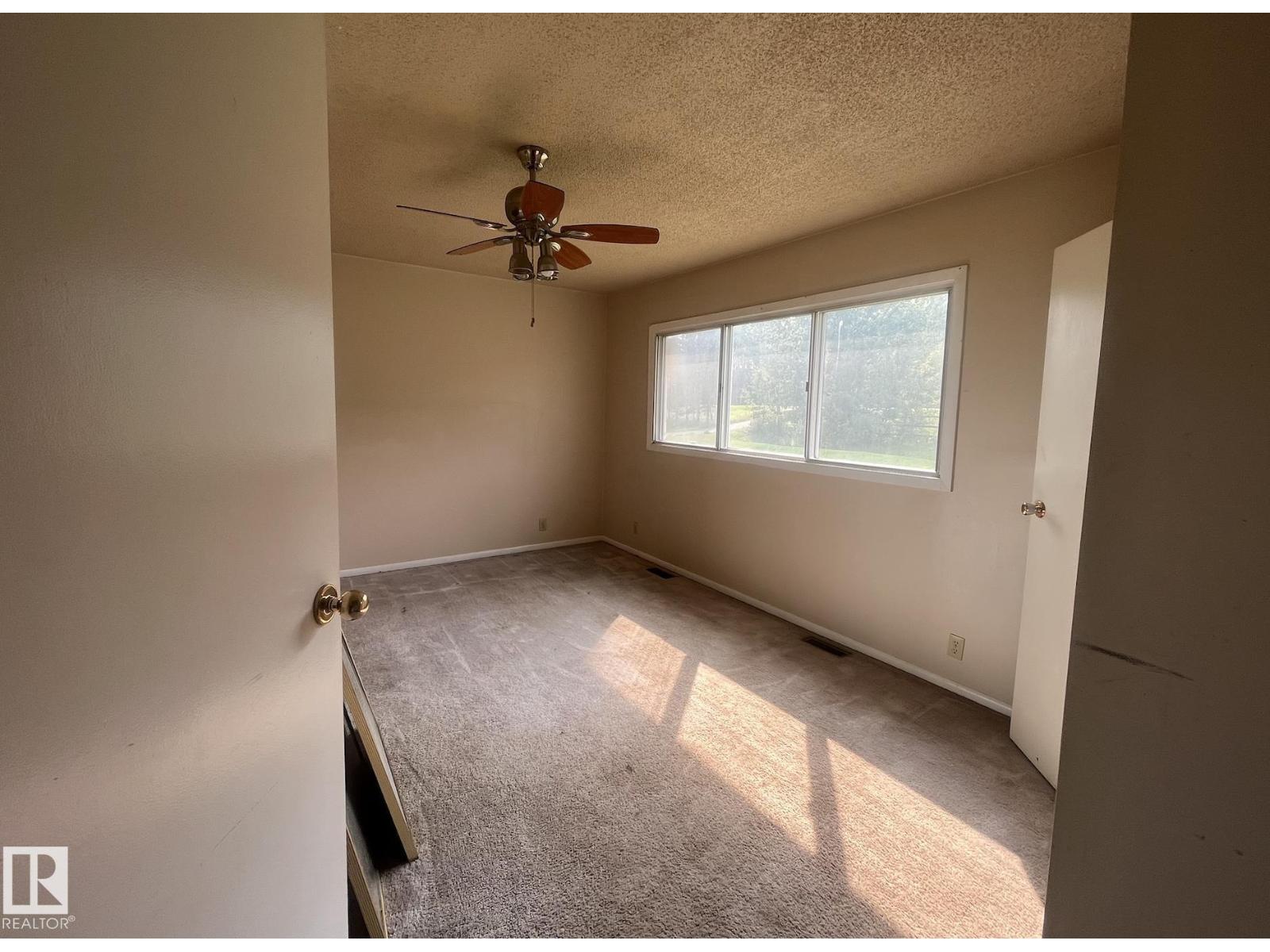 Photo 11 of 21346 Twp Road 524, Rural Strathcona County AB