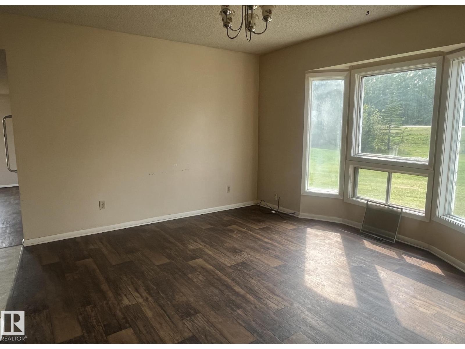 Photo 10 of 21346 Twp Road 524, Rural Strathcona County AB