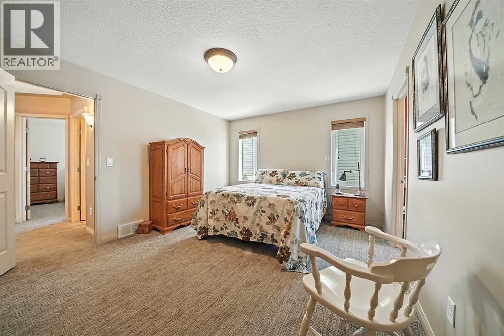 Photo 21 of 300 Lampard Crescent, Red Deer AB