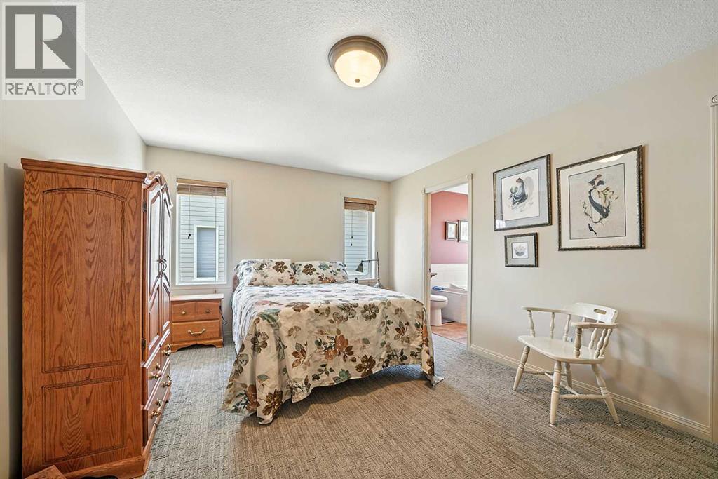 Photo 20 of 300 Lampard Crescent, Red Deer AB