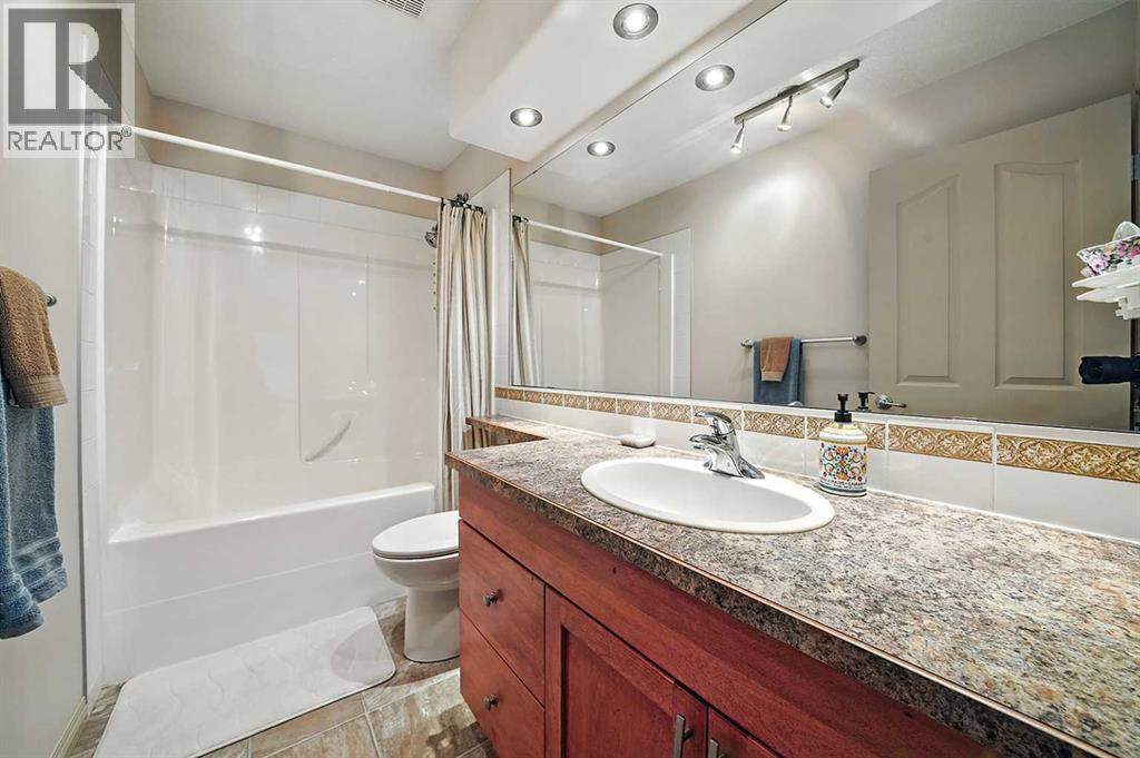 Photo 19 of 300 Lampard Crescent, Red Deer AB