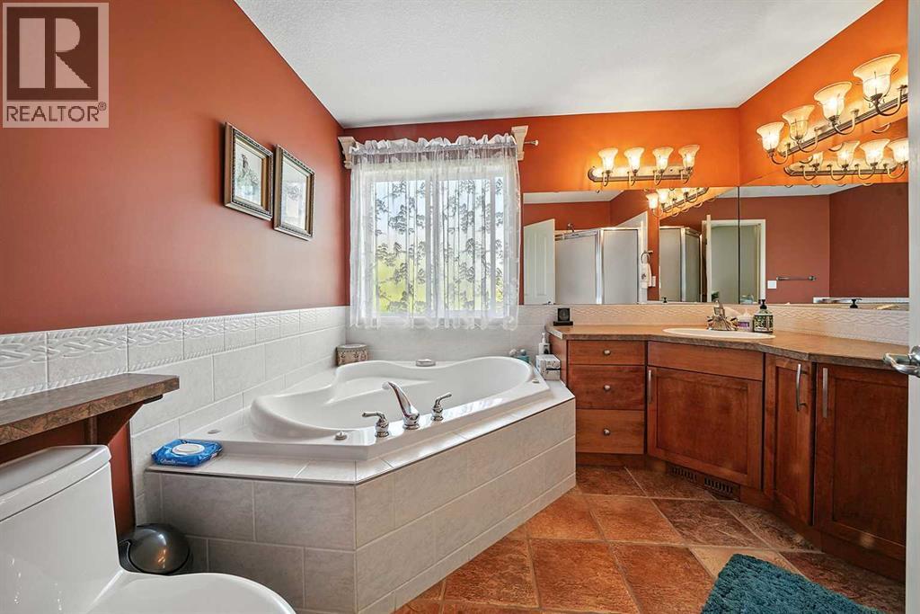 Photo 22 of 300 Lampard Crescent, Red Deer AB
