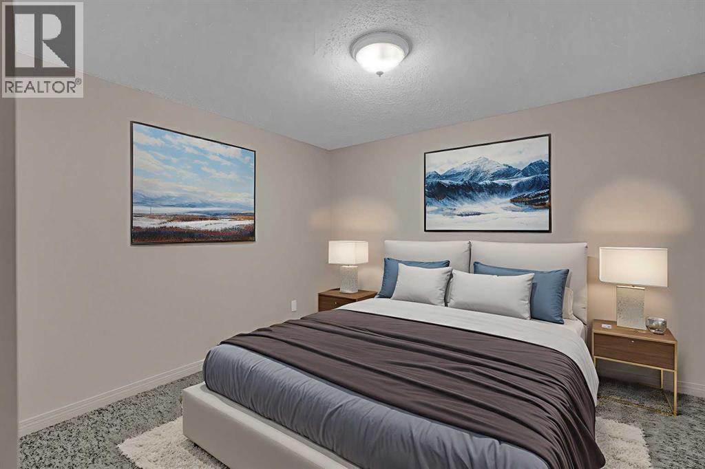 Single Family House for Sale in  Somerset Drive SW Somerset Calgary 