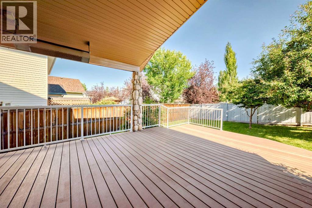 Single Family House for Sale in  Somerset Drive SW Somerset Calgary 
