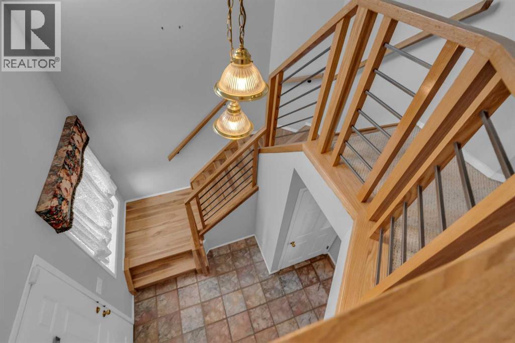 Single Family House for Sale in  Somerset Drive SW Somerset Calgary 