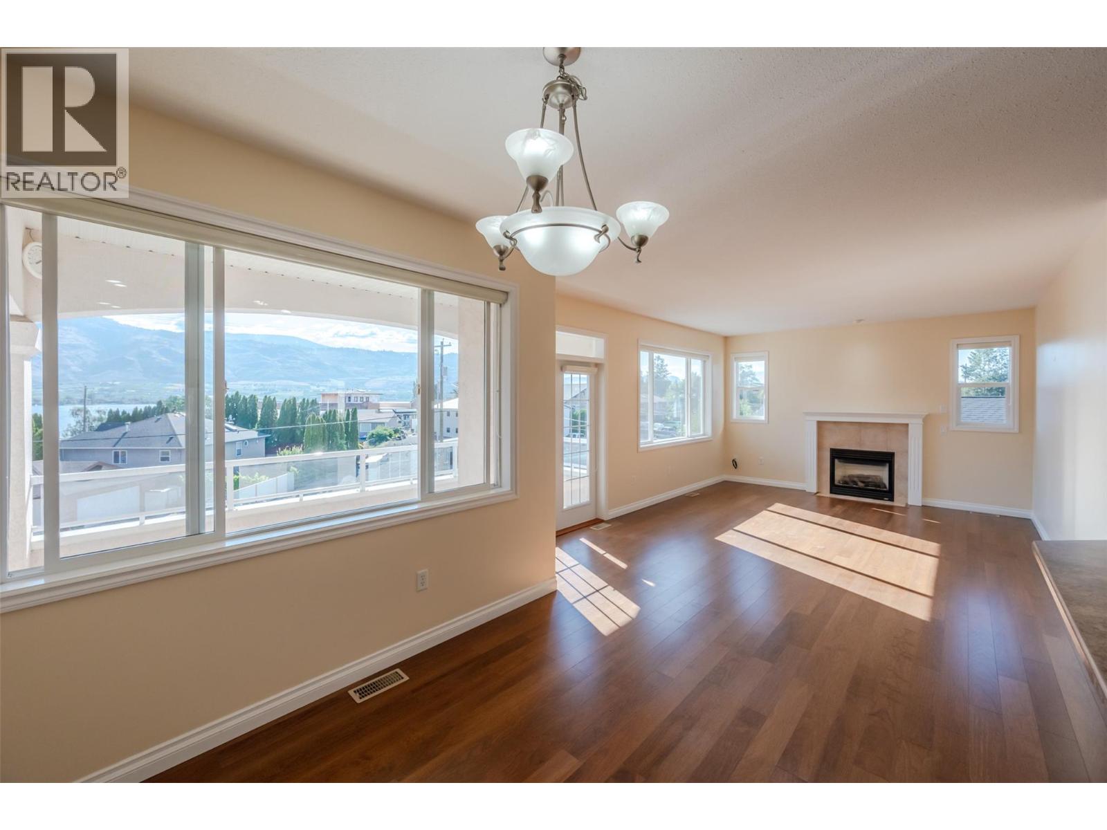 5820 89th Street Unit# 301, Osoyoos