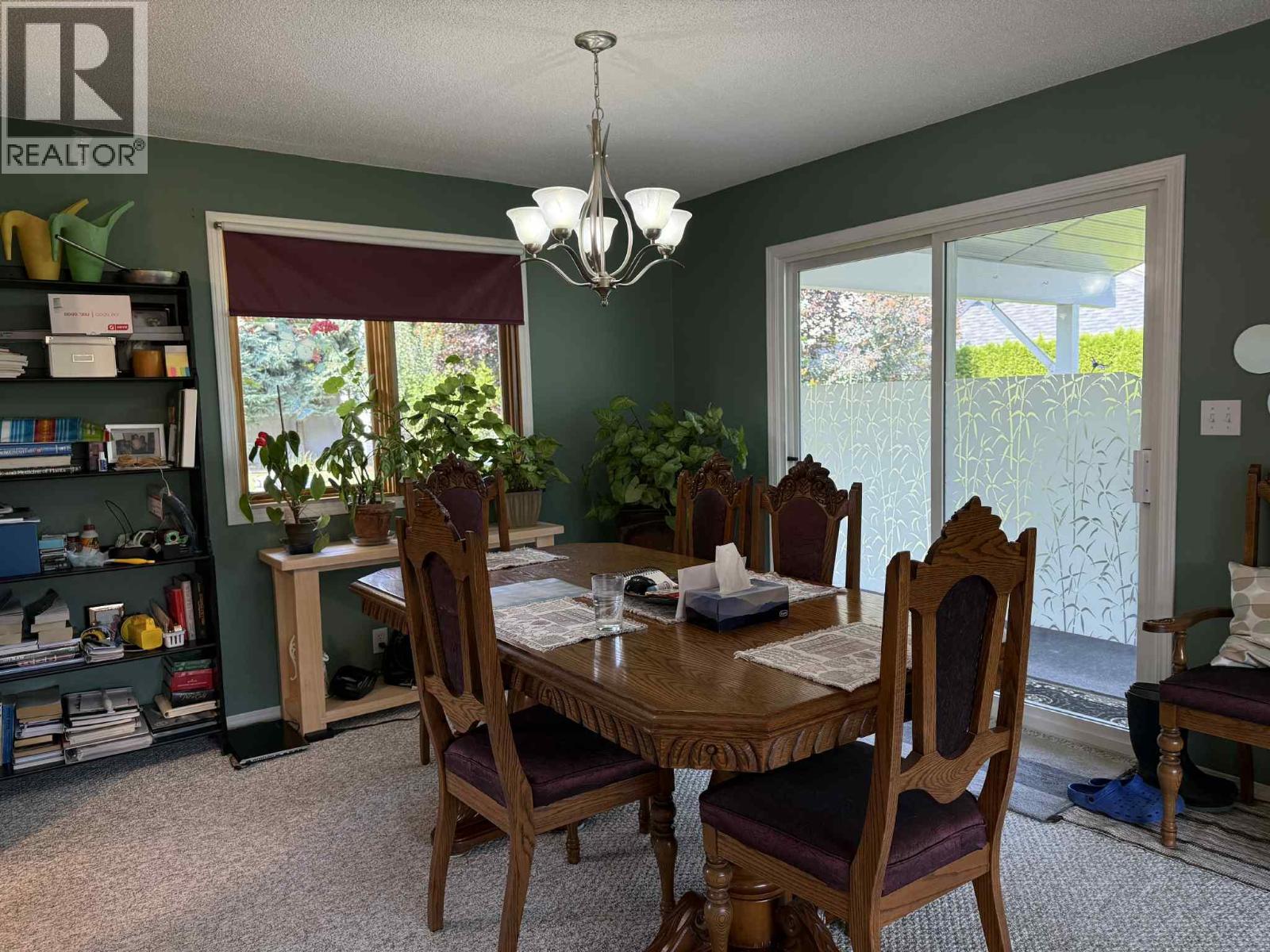 2416 9TH Avenue, Castlegar