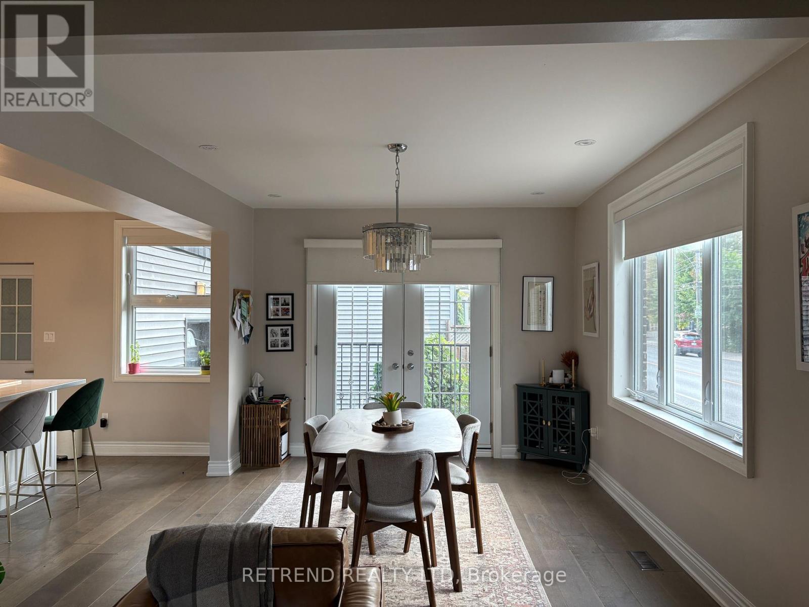 Photo 25 of Upper 892 Palmerston Avenue, Toronto ON