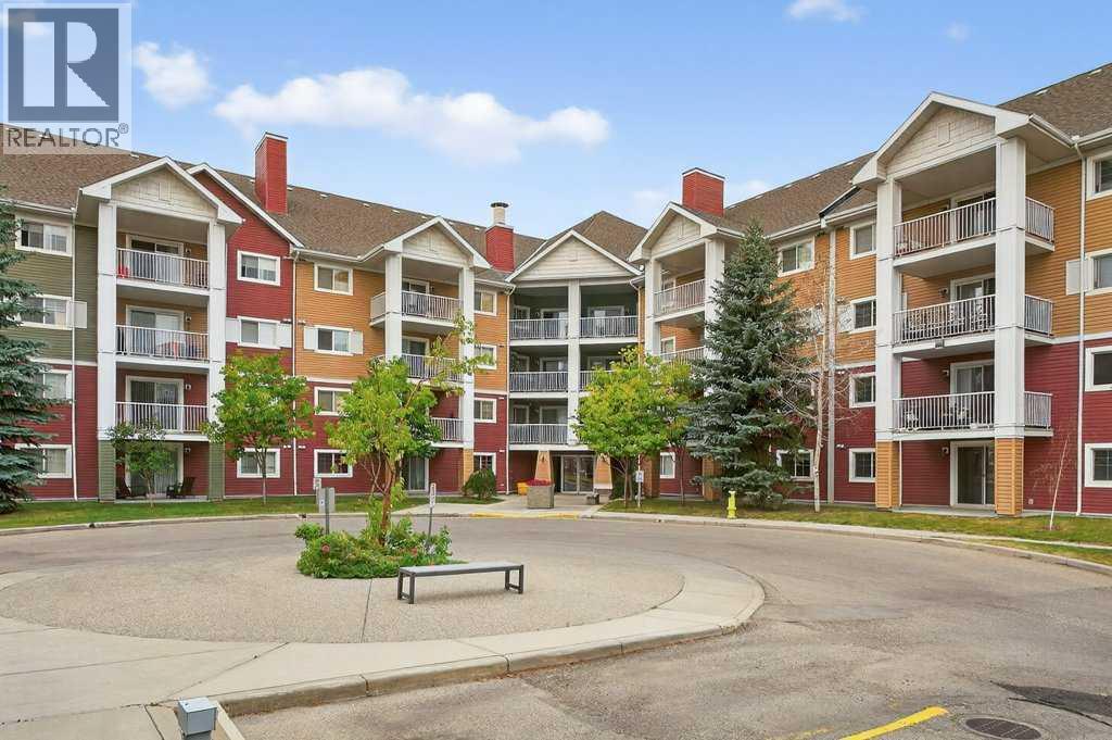 Photo 1 of 4316 10 Prestwick Bay Se, Calgary AB