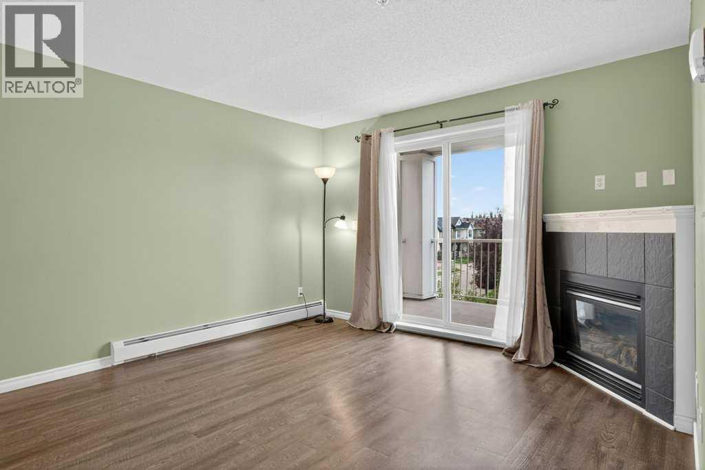 Photo 11 of 4316 10 Prestwick Bay Se, Calgary AB