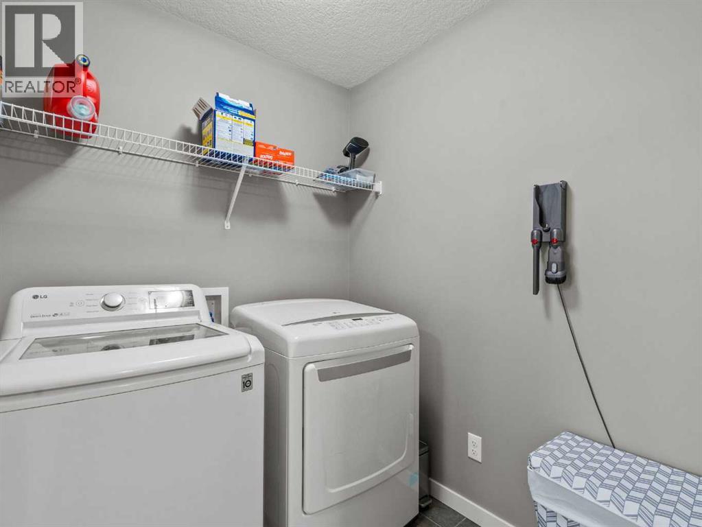Photo 27 of 9 Cimarron Springs Circle, Okotoks AB