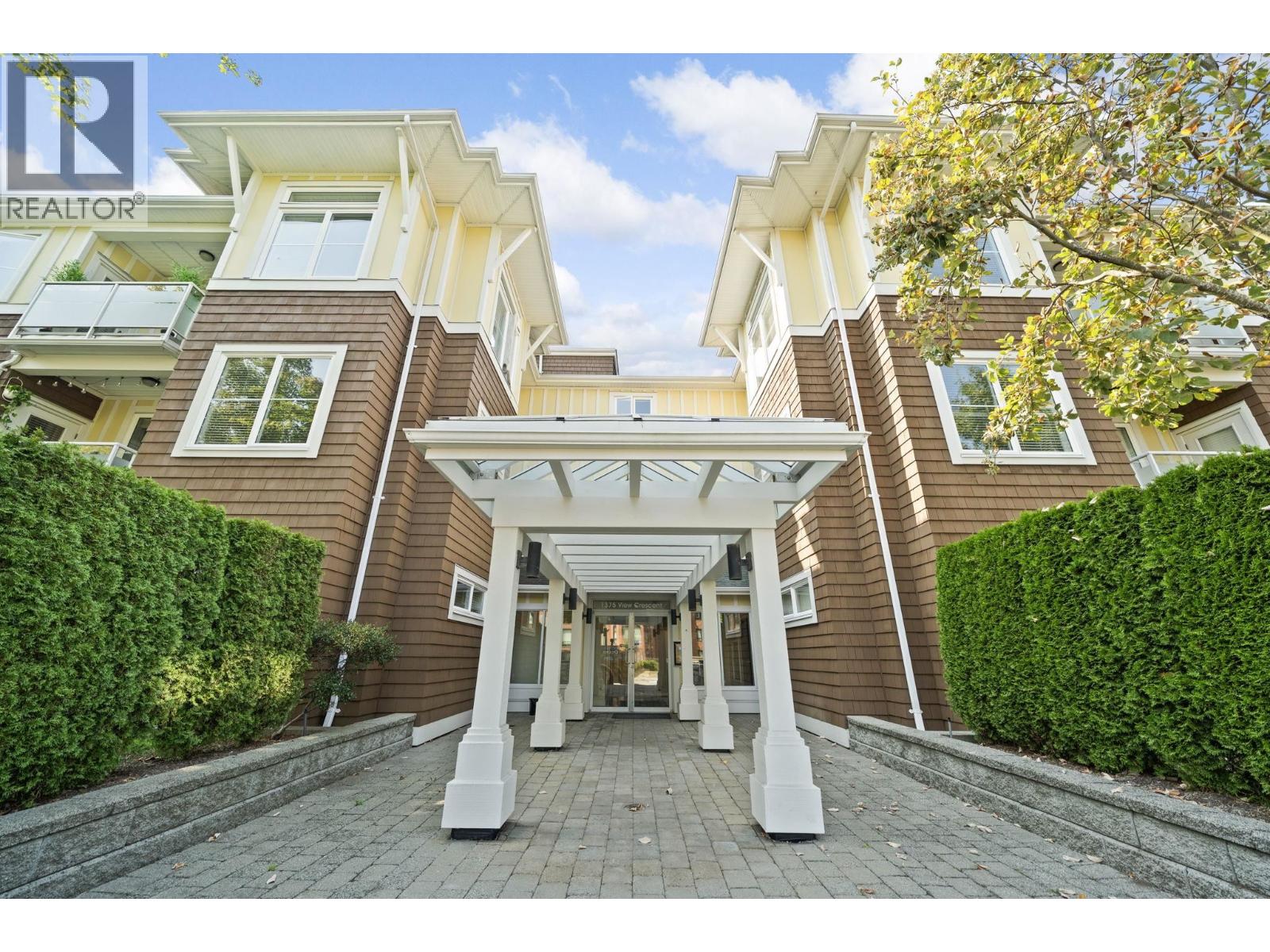 Photo 2 of 206 1375 View Crescent, Delta BC