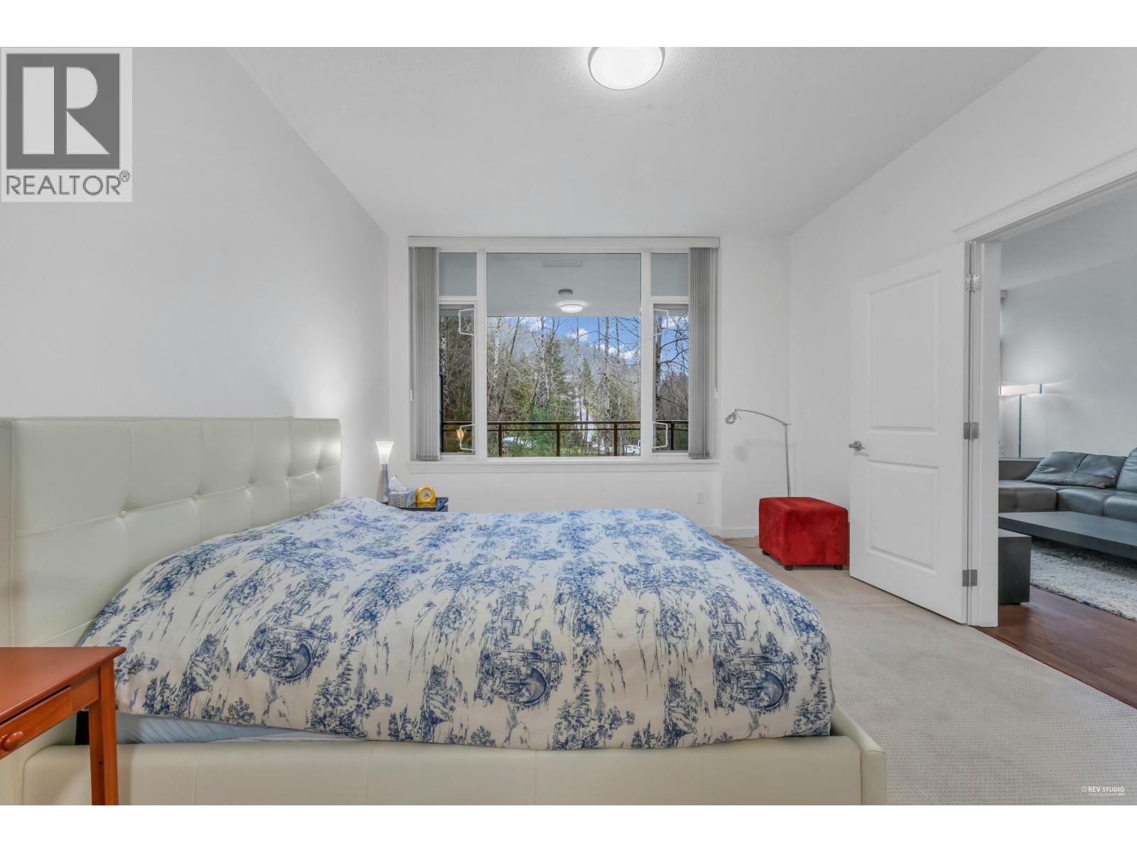 707 1415 PARKWAY BOULEVARD, Coquitlam