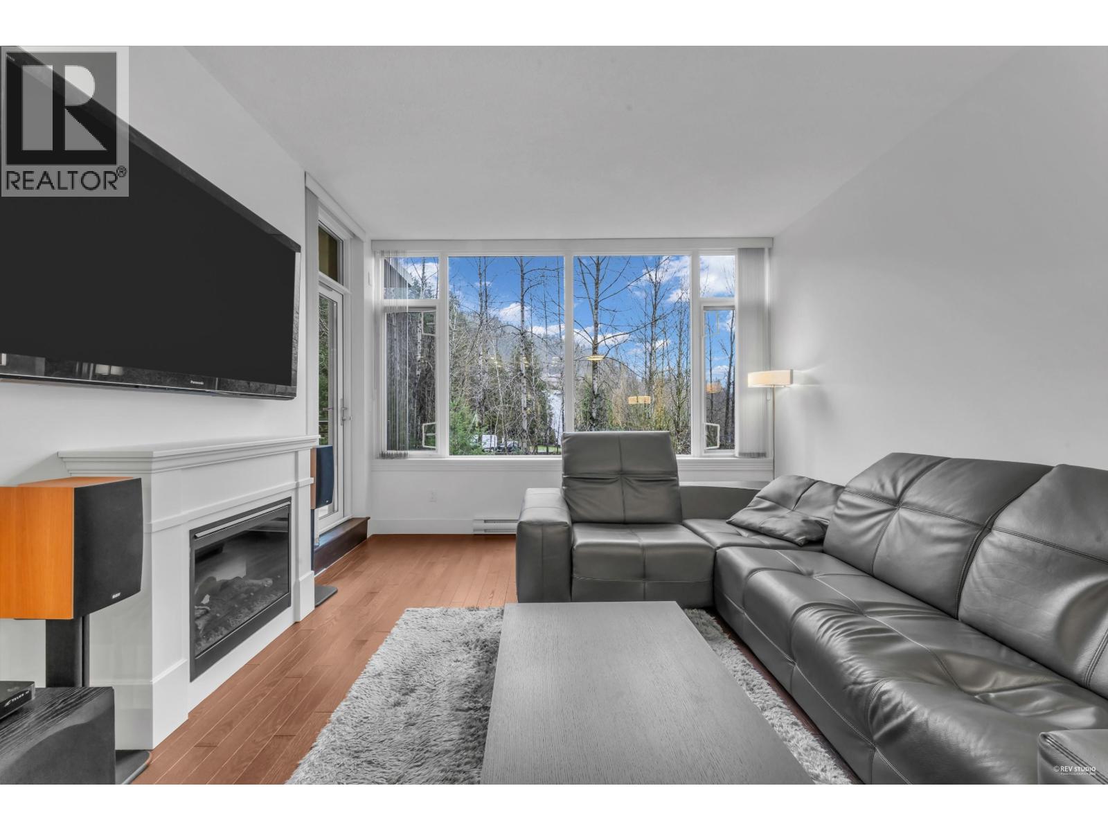 707 1415 PARKWAY BOULEVARD, Coquitlam