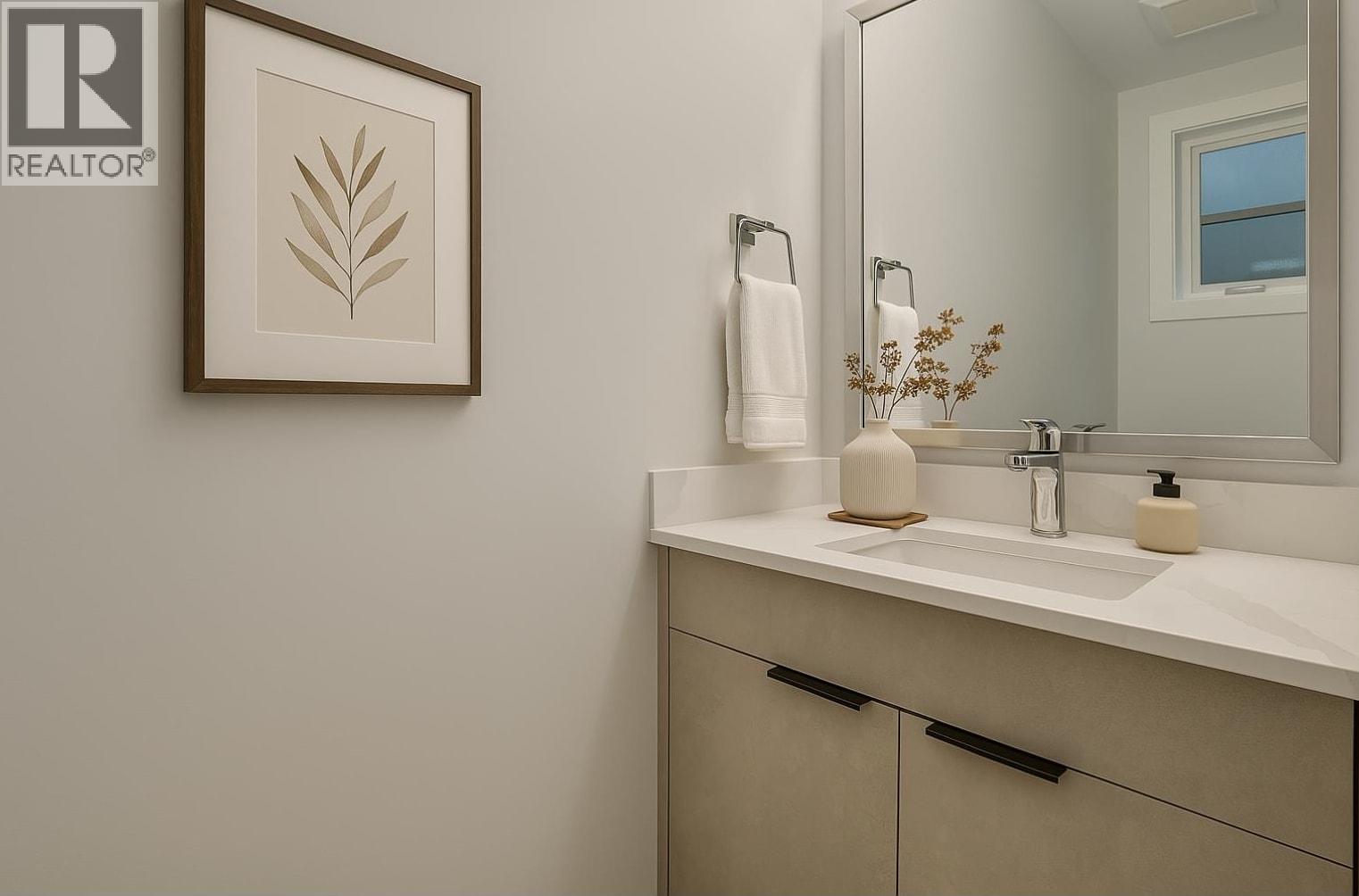 Photo 5 of 47 E Eighth Avenue, New Westminster BC