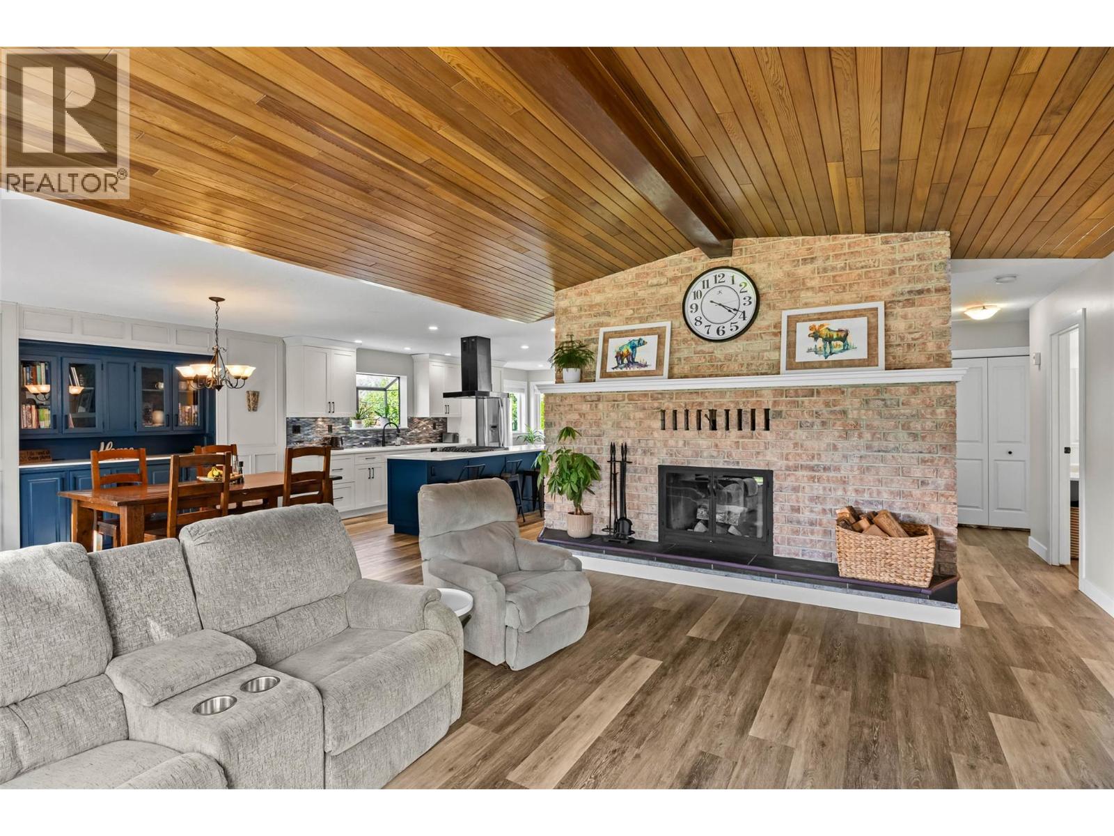 Photo 7 of 4061 Davie Road, Kamloops BC