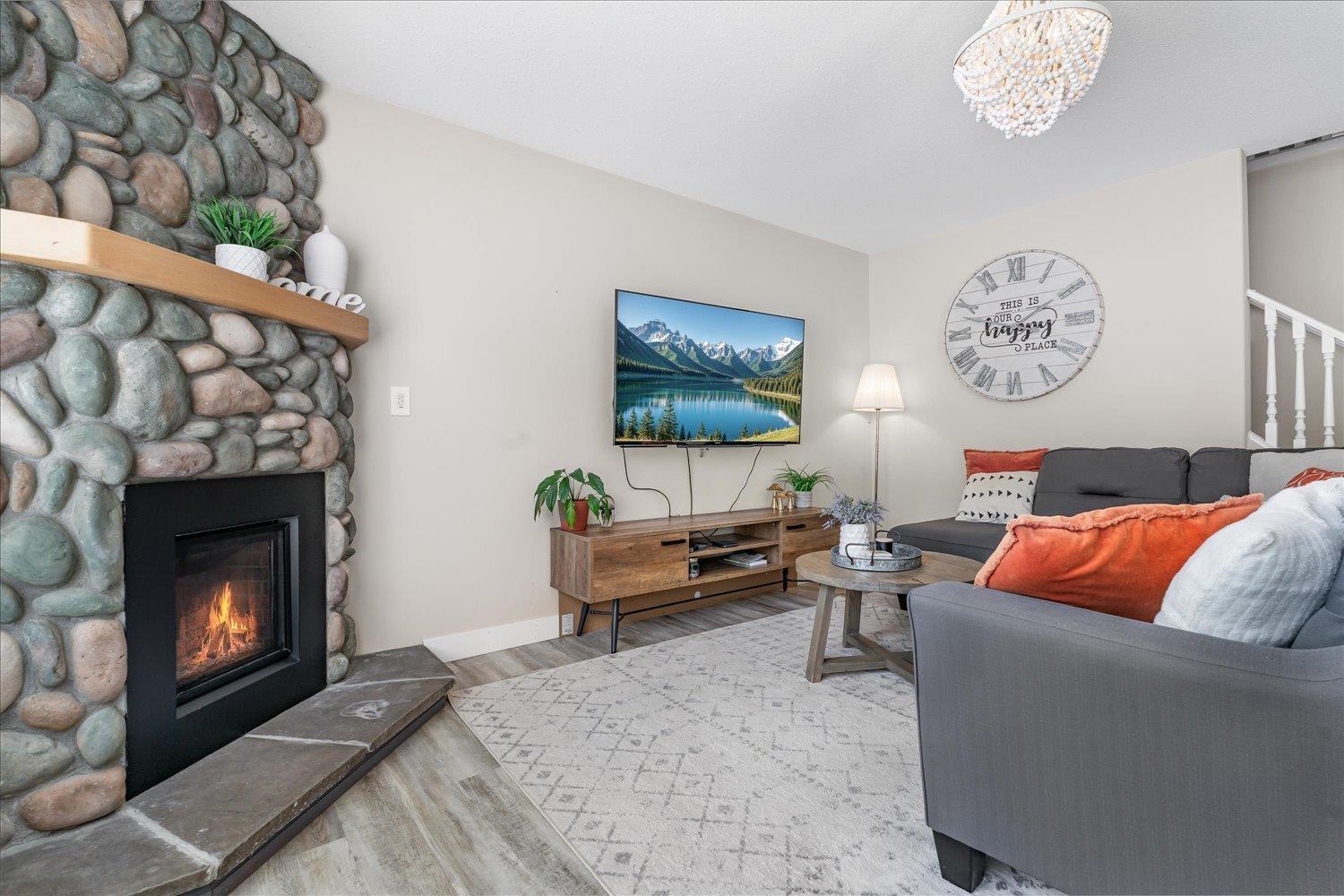 Photo 8 of 71 46360 Valleyview Road Promontory, Chilliwack BC
