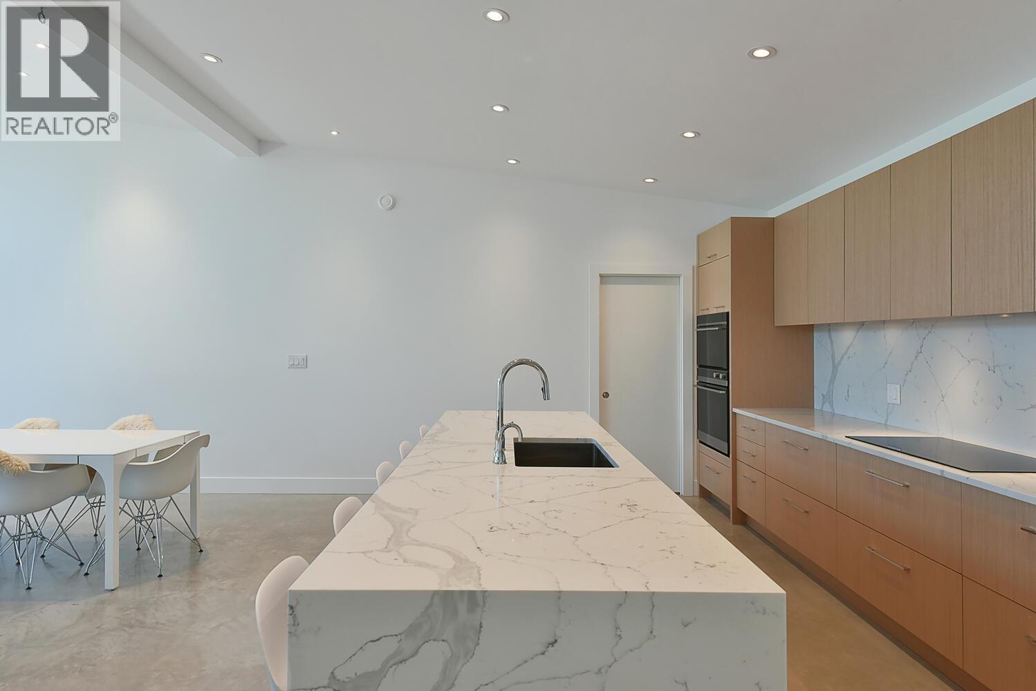 10632 WOOD BAY RIDGE ROAD, Halfmoon Bay