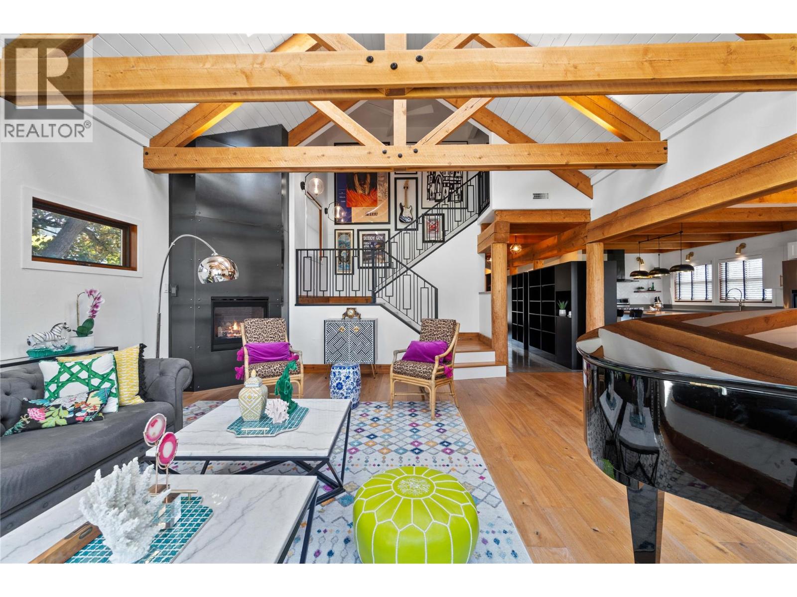 1097 9 Avenue Northeast, Salmon Arm