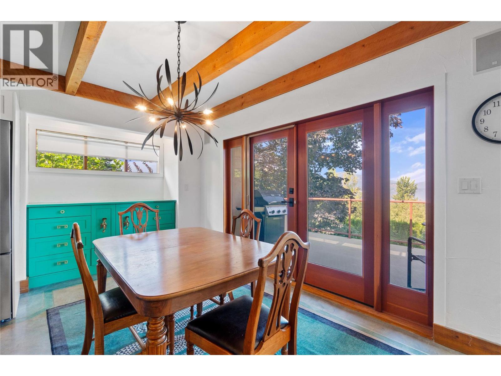  1097 9 Avenue Northeast, Salmon Arm