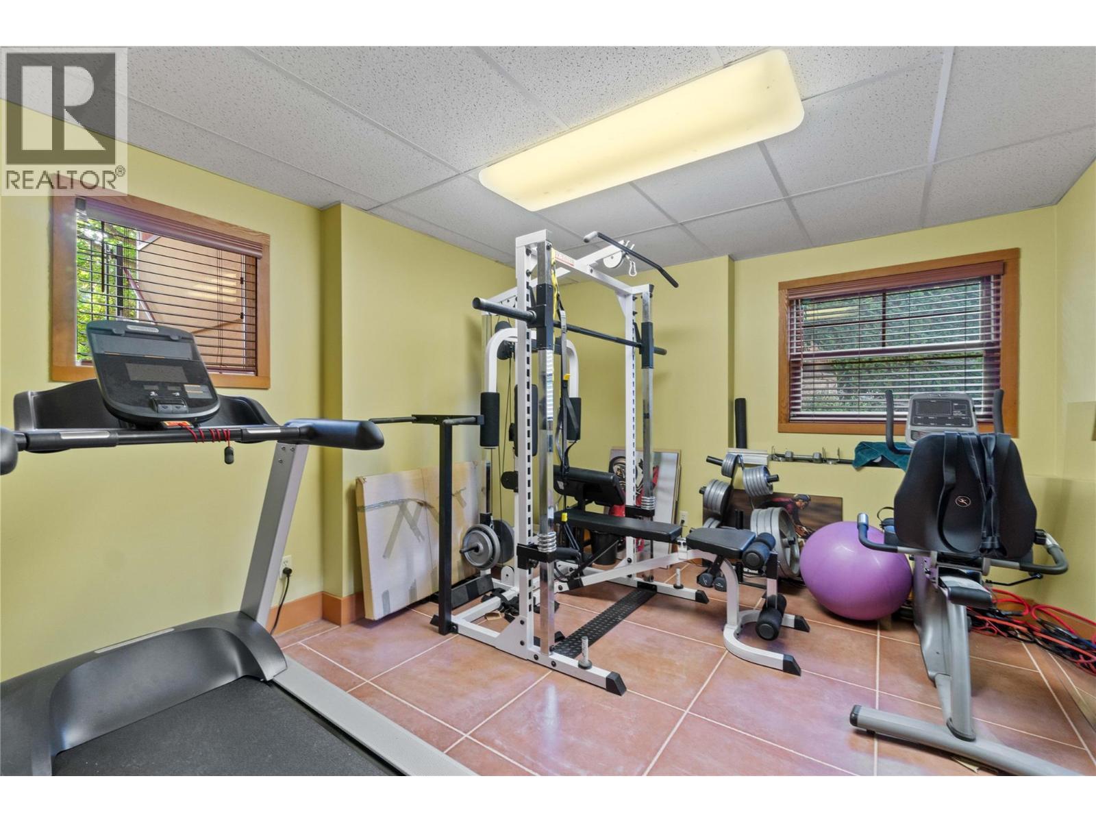  1097 9 Avenue Northeast, Salmon Arm