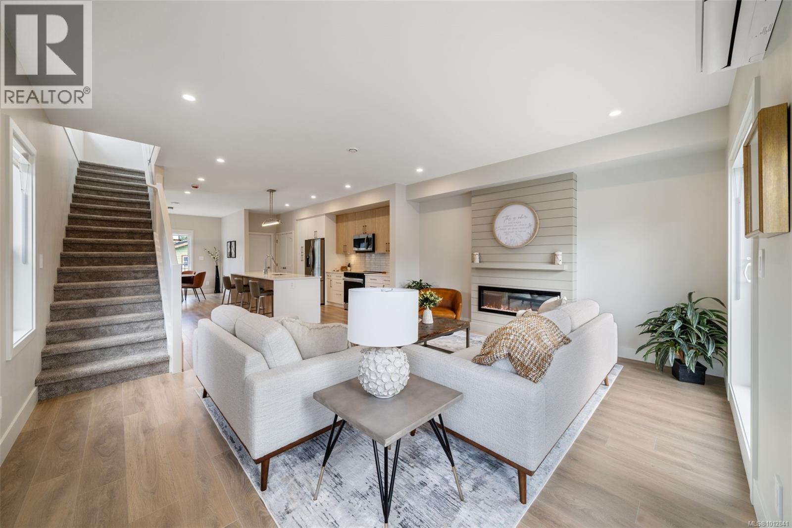 Photo 26 of 1203 Arcadiawood Crt, Langford BC