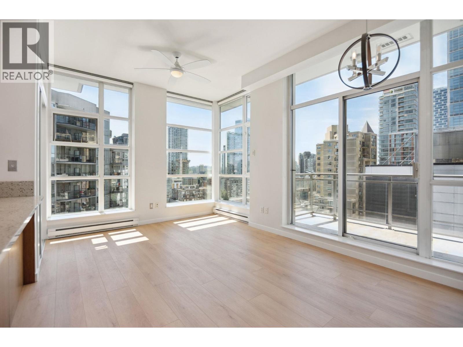 Photo 2 of 1206 1205 Howe Street, Vancouver BC