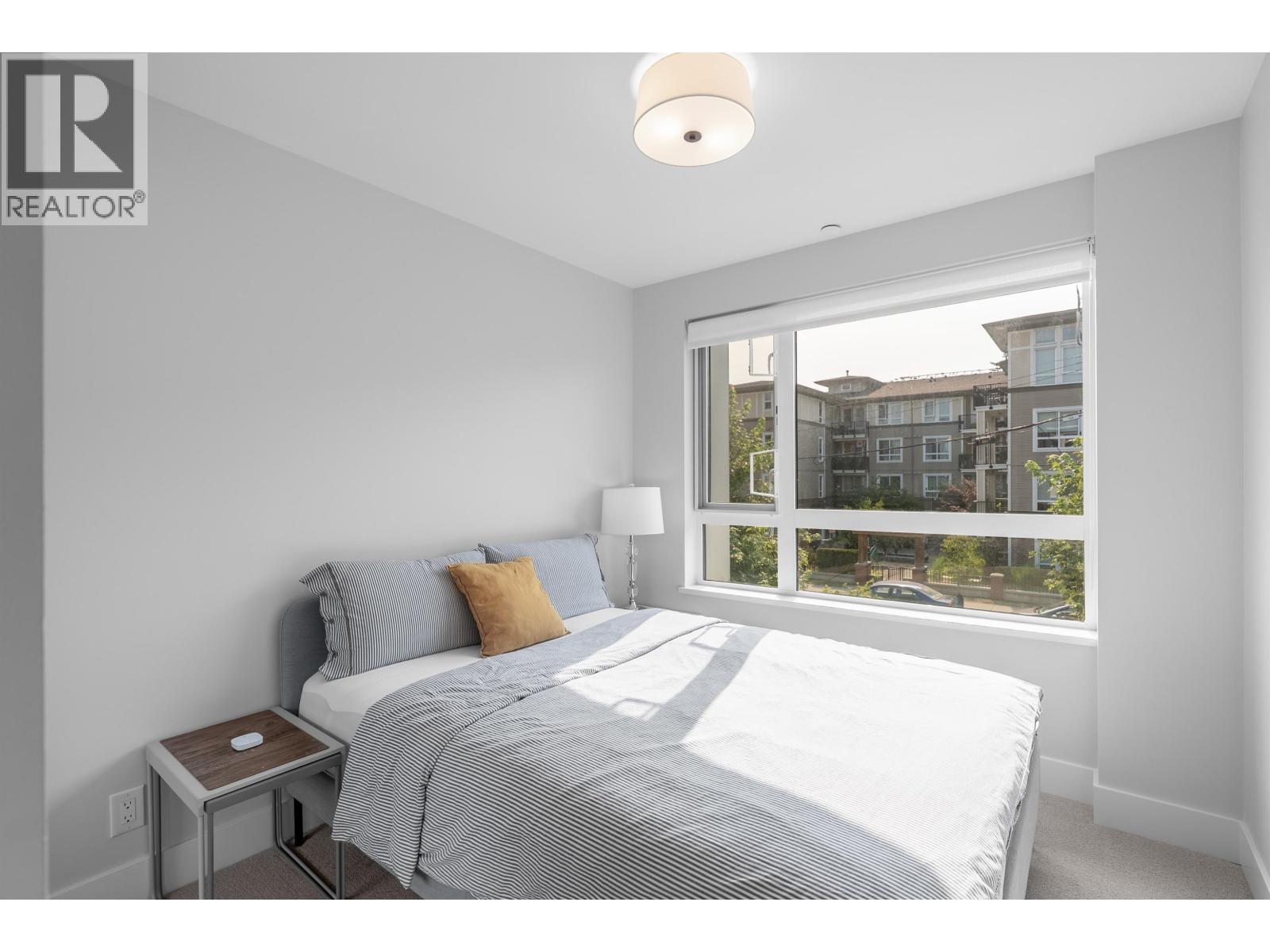 Photo 11 of 106 12040 Plaza Street, Maple Ridge BC