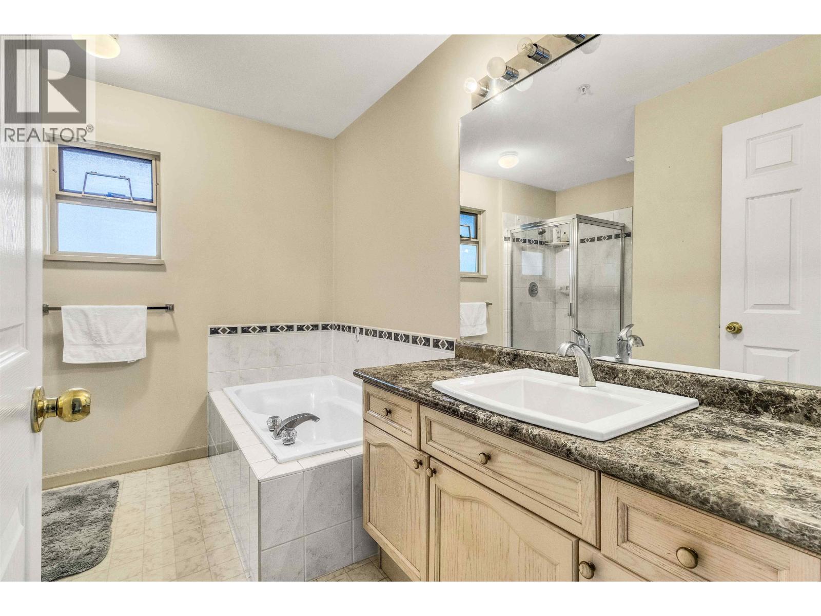 29 1255 RIVERSIDE DRIVE, Port Coquitlam