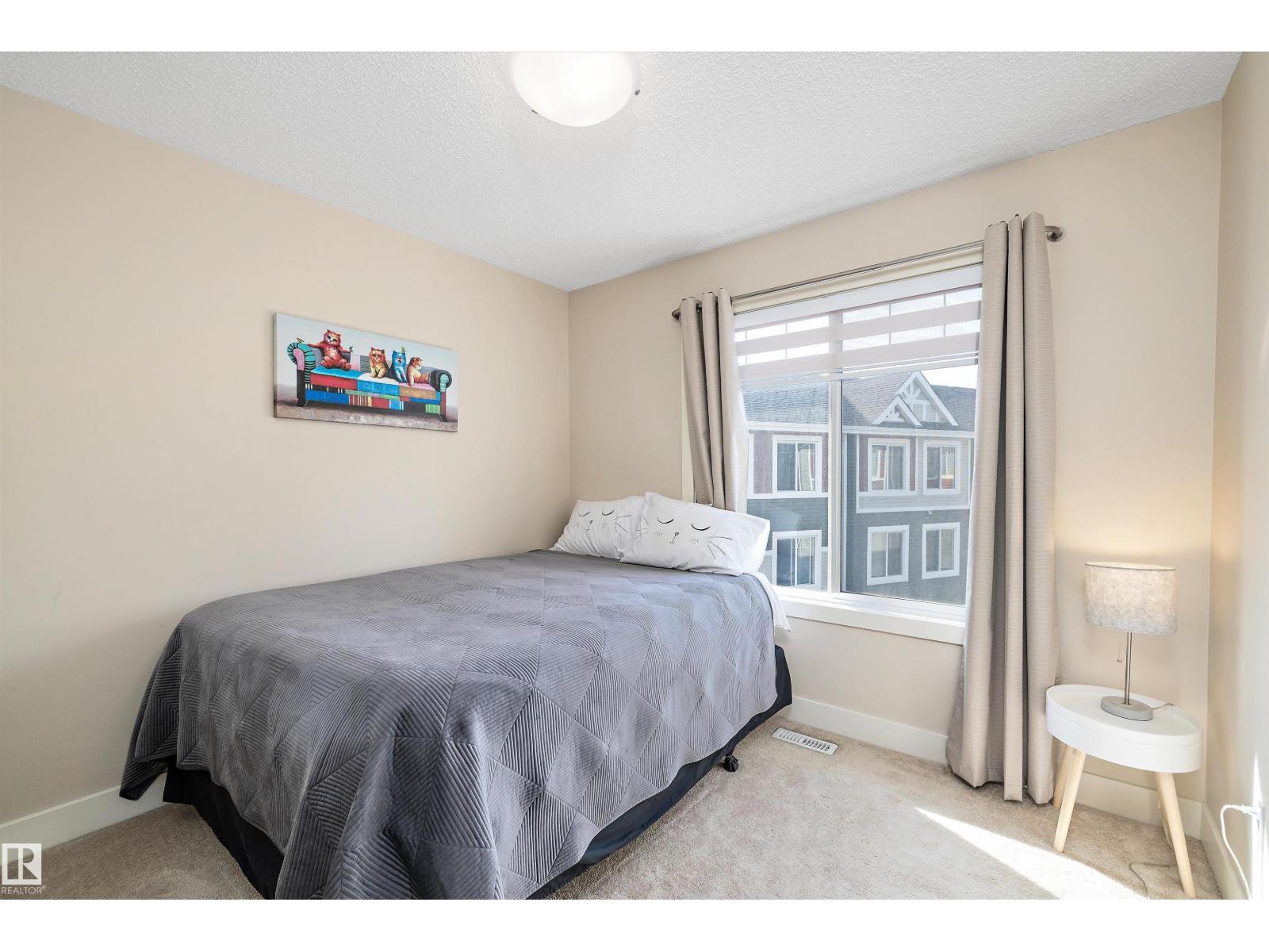 Photo 24 of 28 2922 Maple Wy Nw Nw, Edmonton AB