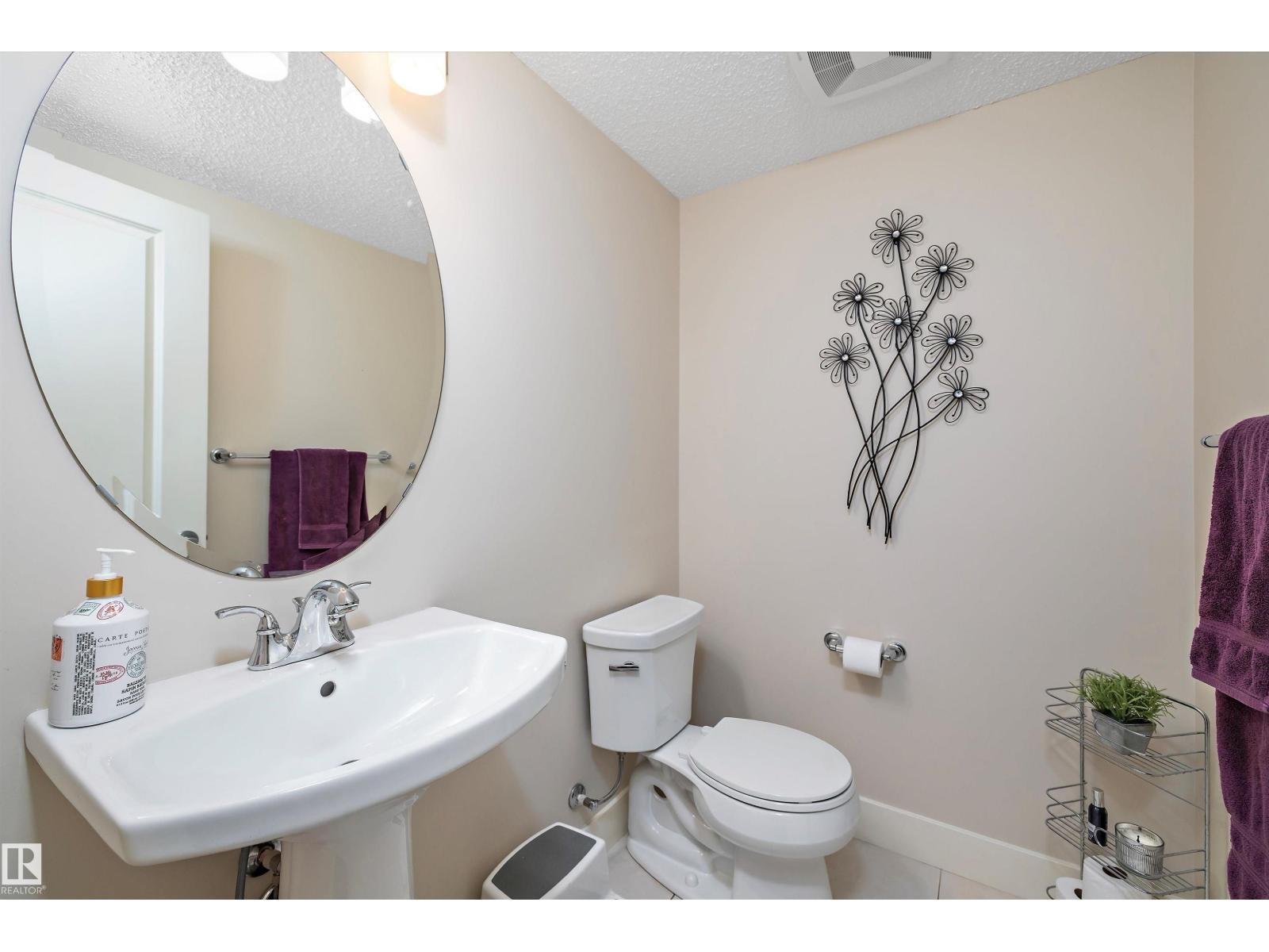 Photo 27 of 28 2922 Maple Wy Nw Nw, Edmonton AB