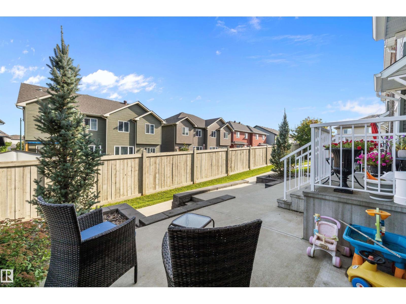 Photo 29 of 28 2922 Maple Wy Nw Nw, Edmonton AB