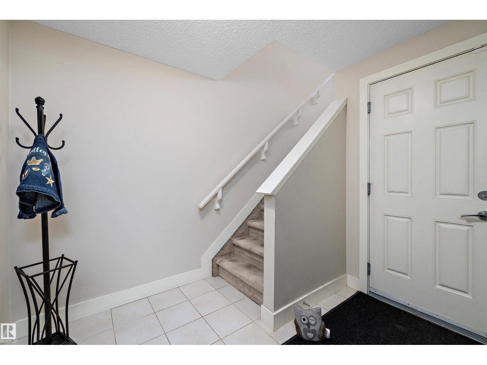 Photo 35 of 28 2922 Maple Wy Nw Nw, Edmonton AB