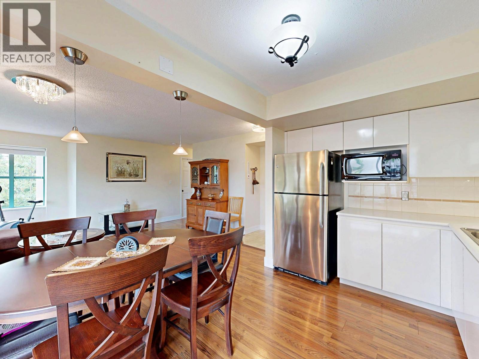 Photo 17 of 202 1555 Eastern Avenue, North Vancouver BC