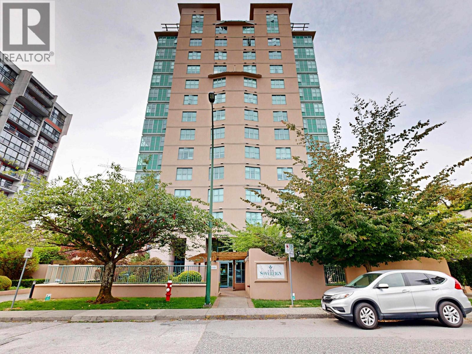 Photo 1 of 202 1555 Eastern Avenue, North Vancouver BC