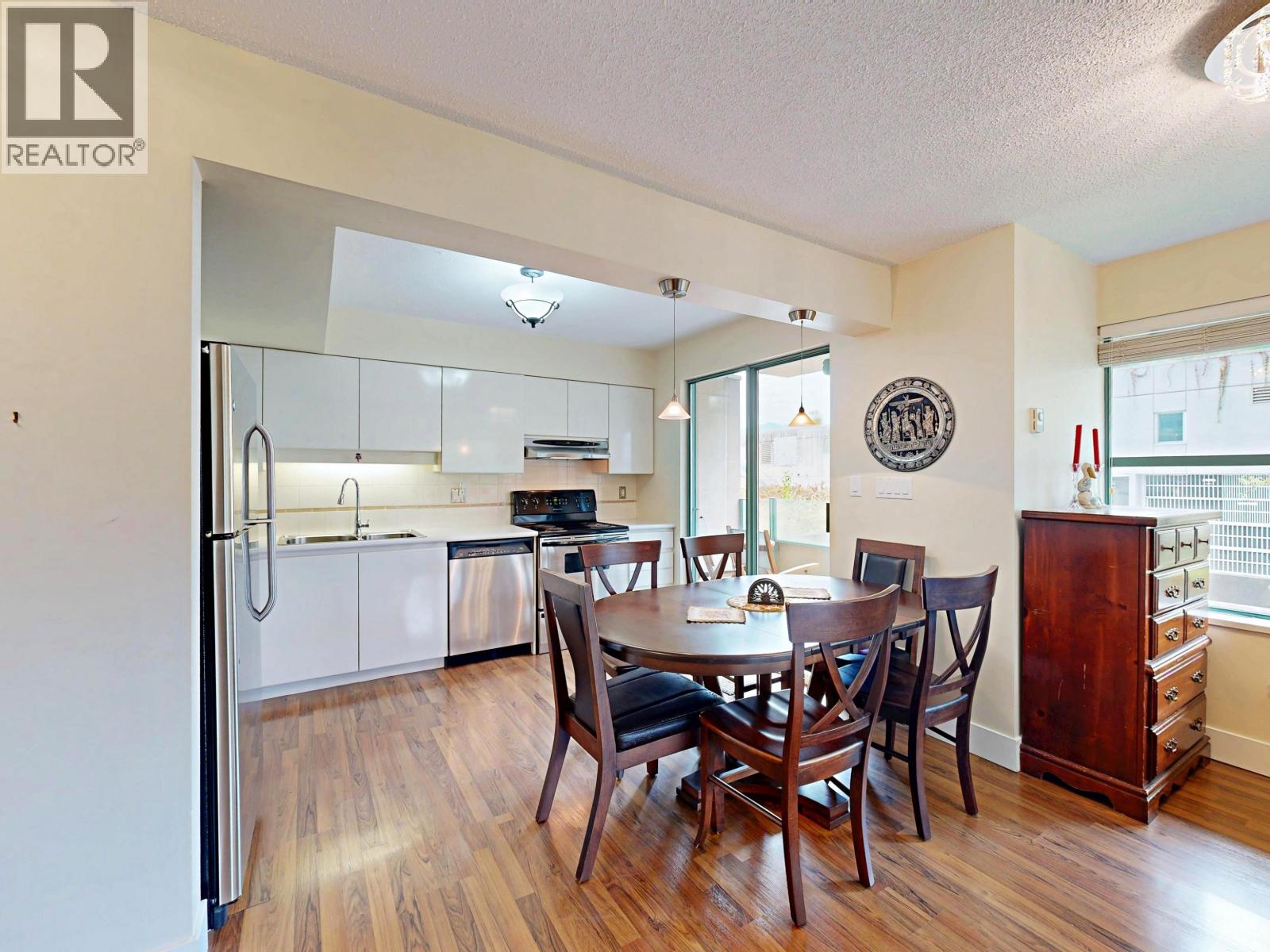 Photo 14 of 202 1555 Eastern Avenue, North Vancouver BC