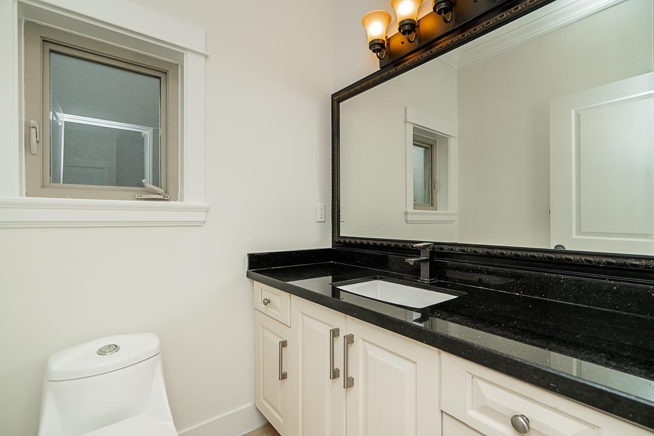 Photo 14 of 14636 36 A Avenue, Surrey BC