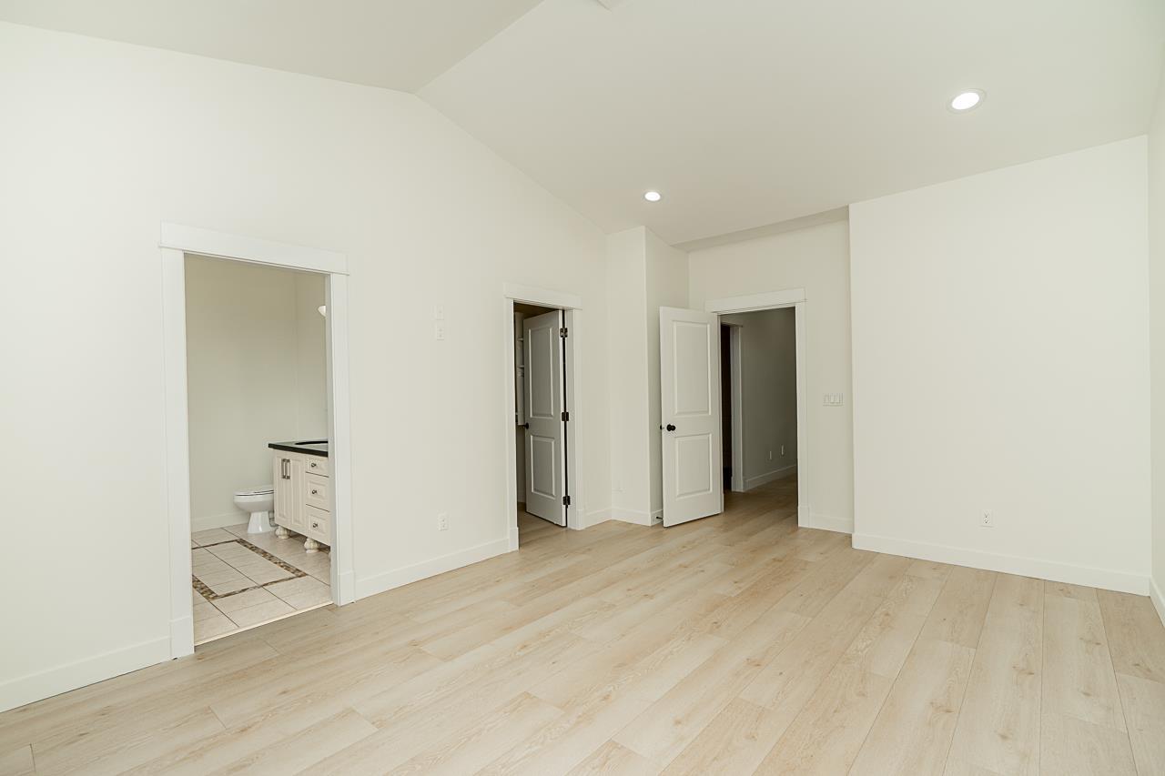 Photo 17 of 14636 36 A Avenue, Surrey BC