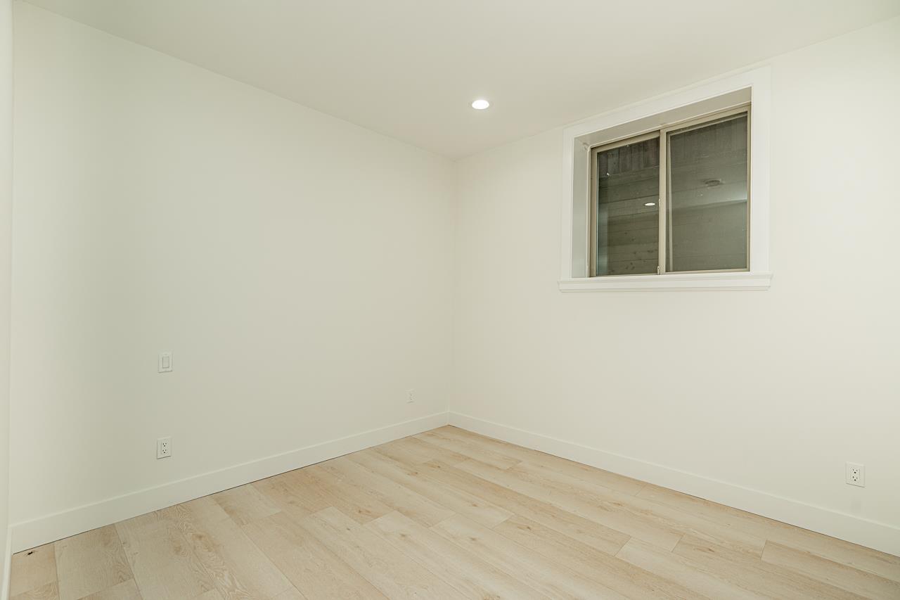 Photo 30 of 14636 36 A Avenue, Surrey BC